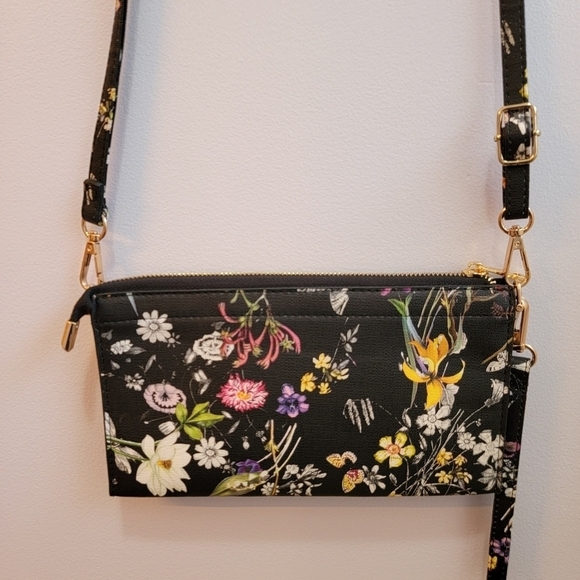 unbranded Handbags - Multi Color Floral Midnight Garden Faux Saffiano Clutch / Crossbody / Wristlet